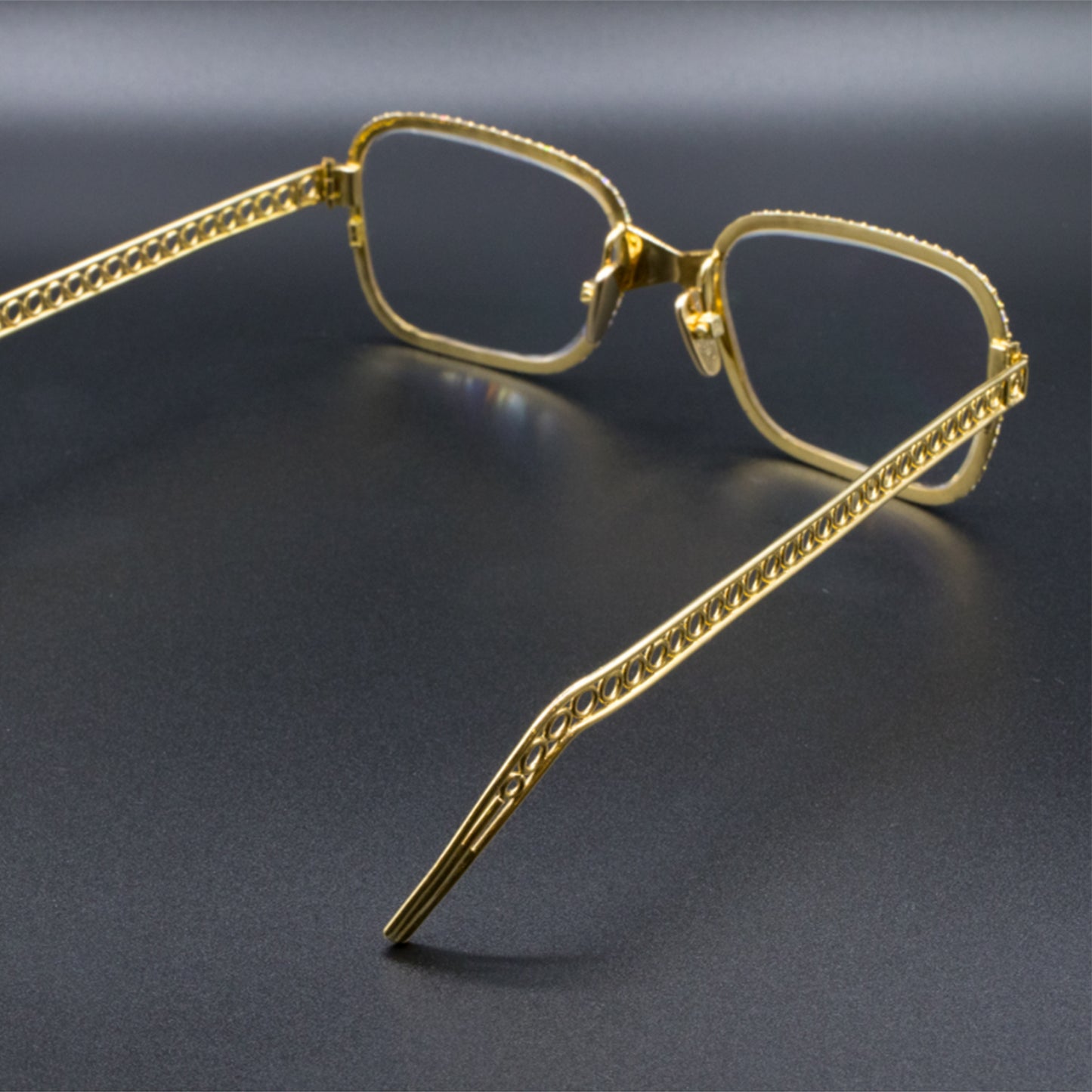 18k Gold Frame with Natural Diamonds Totaling 5Ct