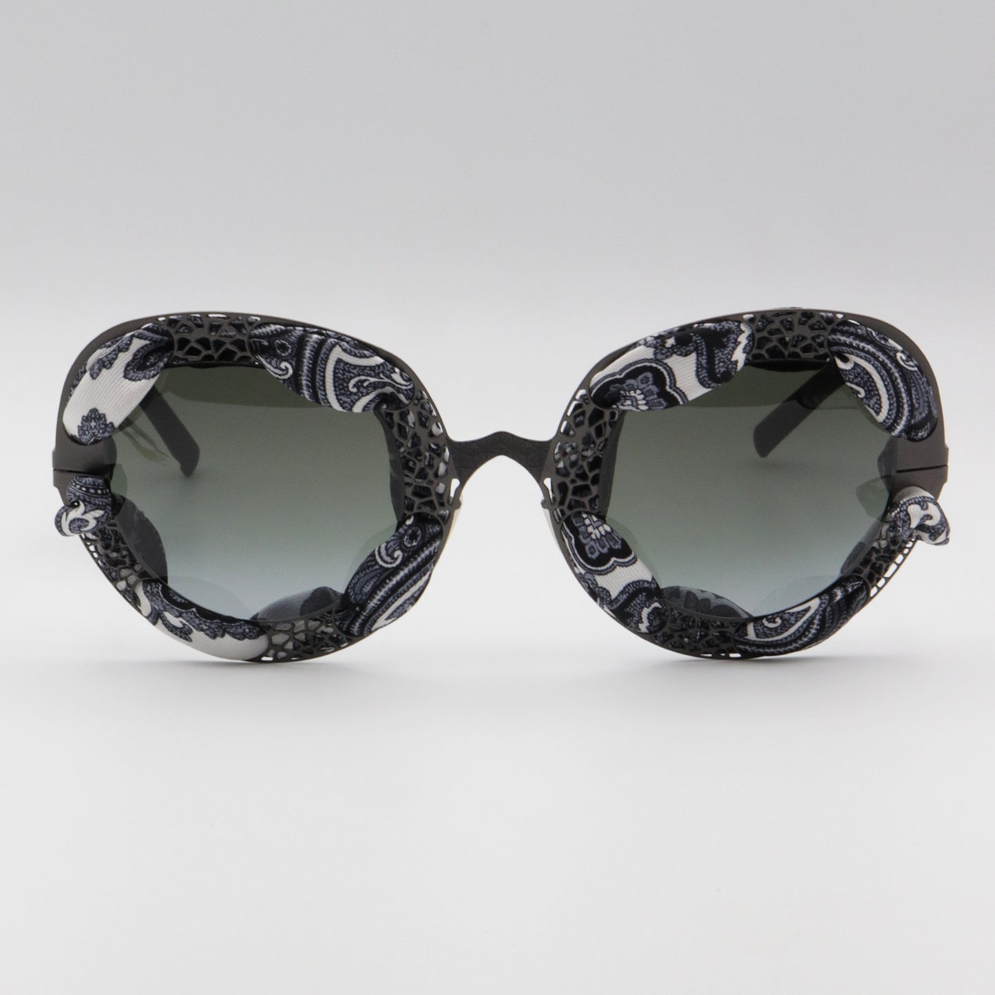 228s Pugnale & Nyleve Black and White Sunglasses